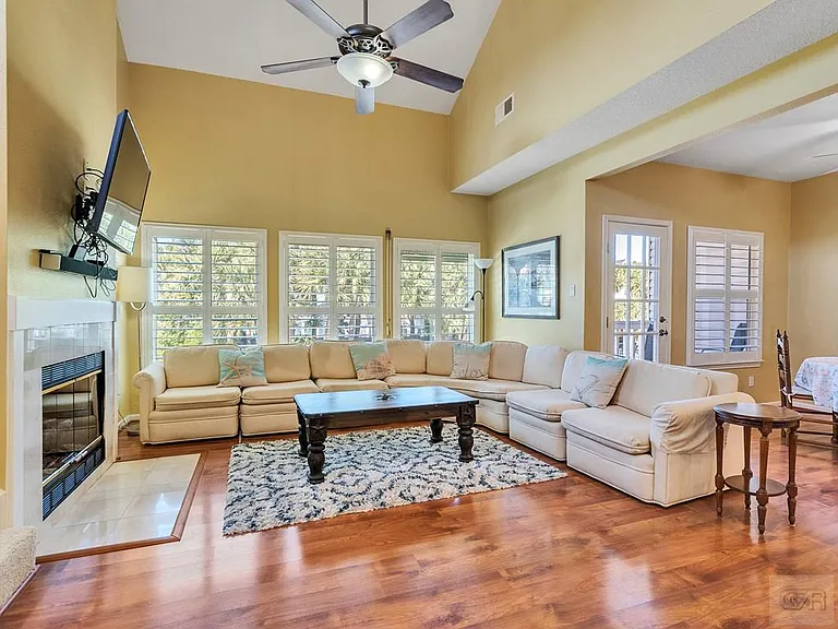 16627 Bayfront Dr — Photo 12