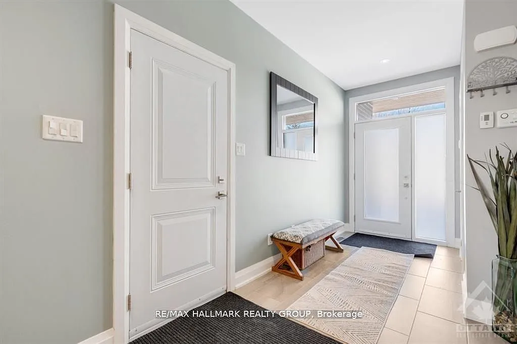 3 bed, $4,500 — Photo 4