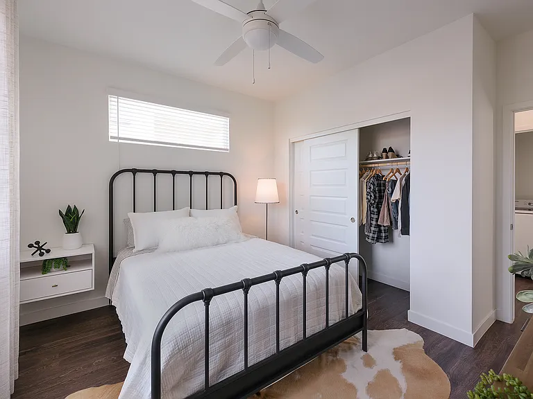 Sanctuary on 51st — Photo 21