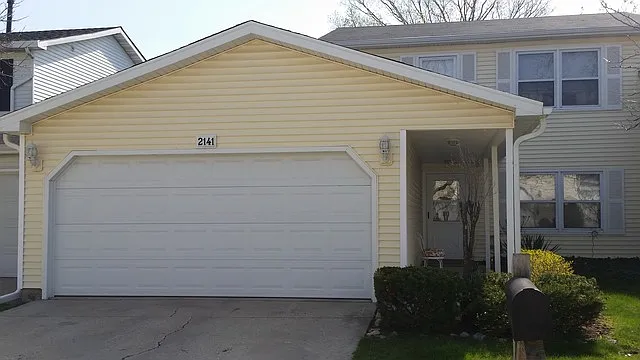 2141 Pepperwood Ln photo 1