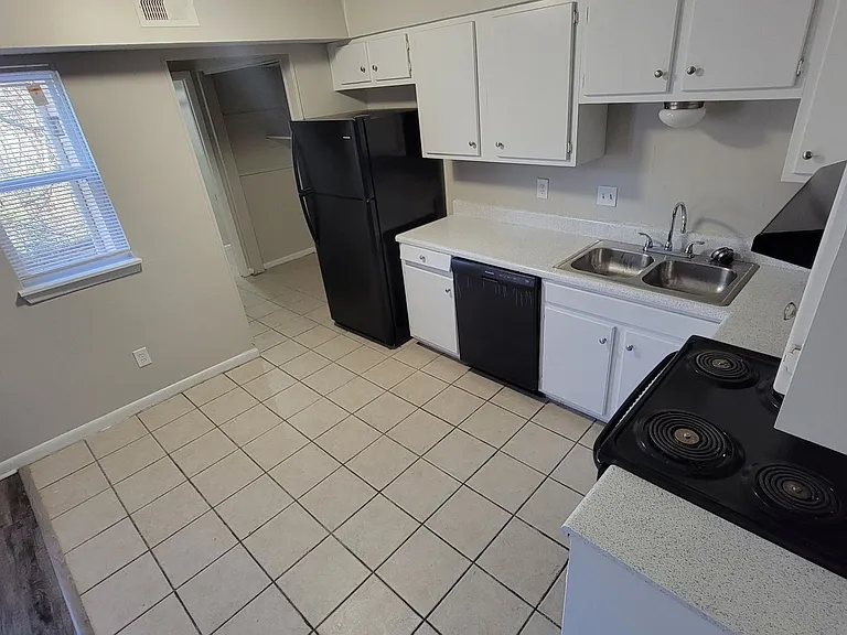 Stone Brooke Apartments Homes — Photo 88
