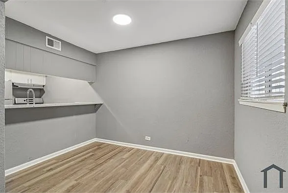 436 Nassau Dr — Photo 7