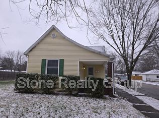 2528 S 8th St, Terre Haute, IN 47802