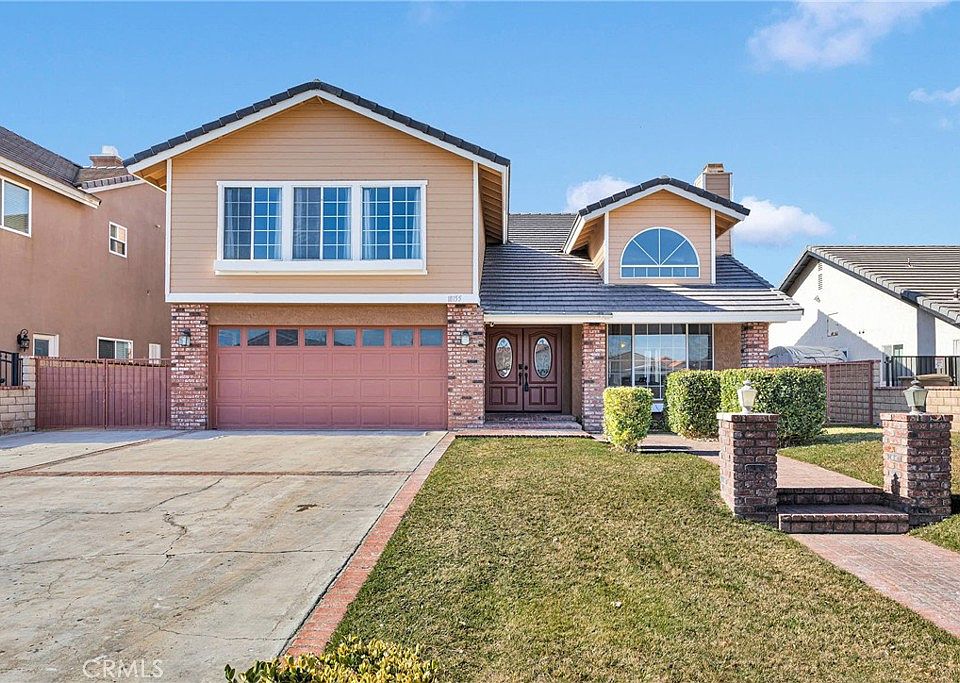 1st image of 18155 Lakeview Dr