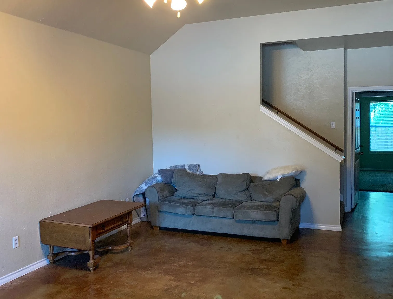 Duplex Located in The Baylor Bubble — Photo 4