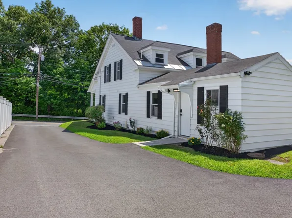 72 Chestnut St, Clinton, MA 01510