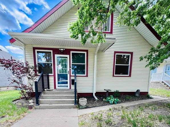 2705 21st St, Columbus, NE 68601