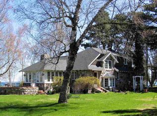 14915 Boulder Ave, Charlevoix, MI 49720