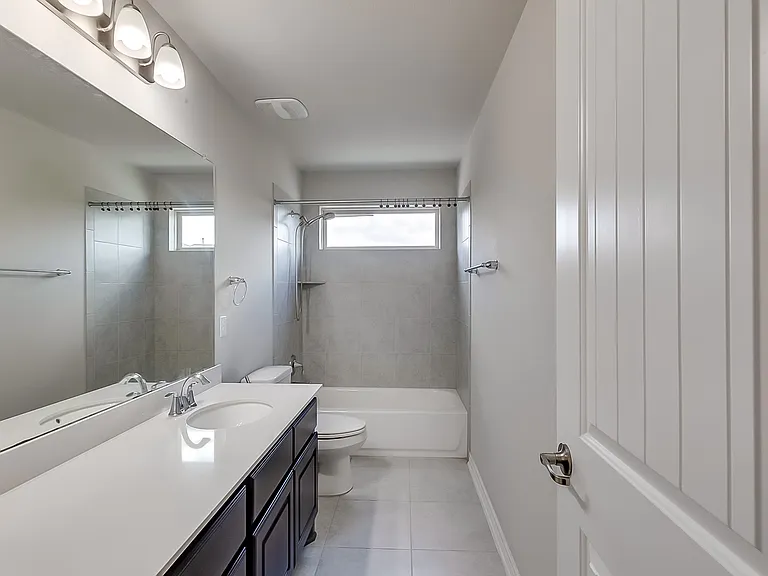 14314 McCoy Loop — Photo 23