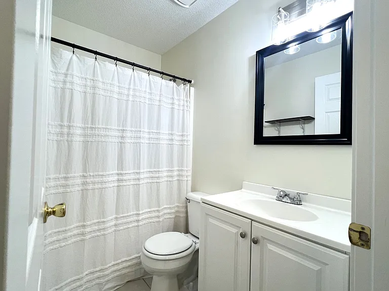 134 Stone Brooke Dr — Photo 30