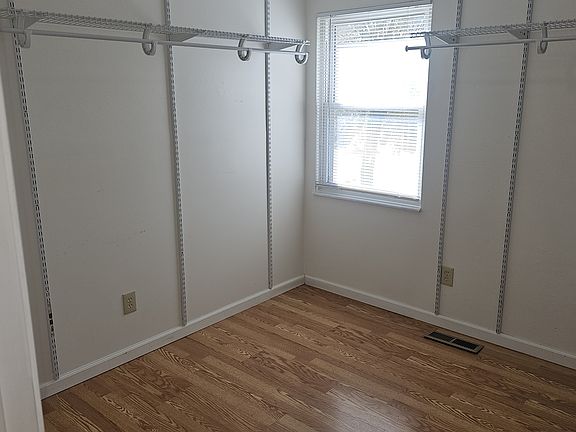 2nd image of 12719 Spanish Village Dr