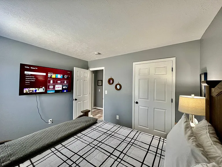 160 Overbrook Dr — Photo 14