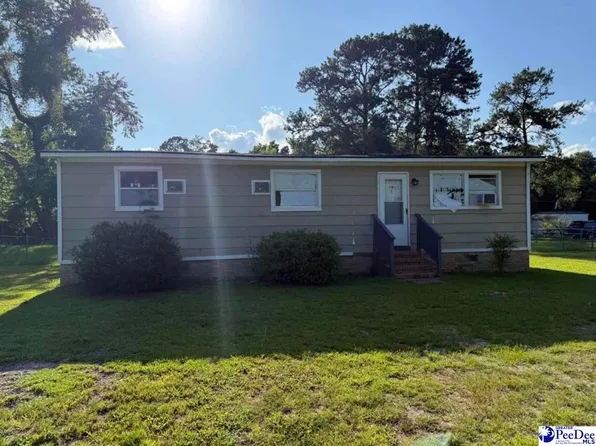 3103 Meadowbrook Dr, Florence, SC 29501