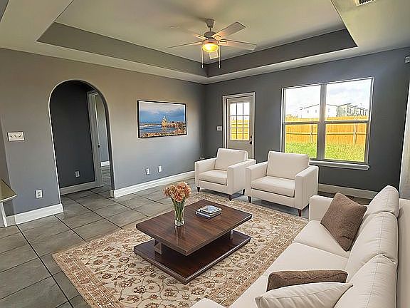 2nd image of 6121 Gold Nugget Cir