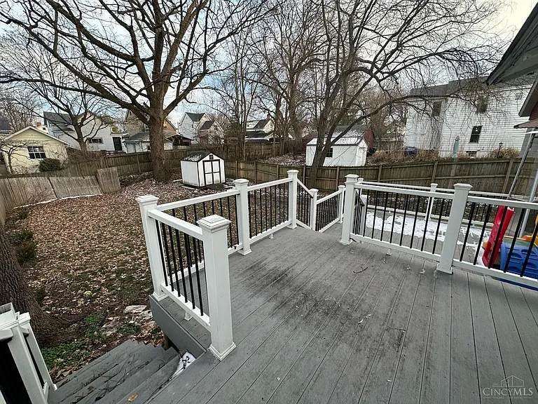 3826 Isabella Ave — Photo 4
