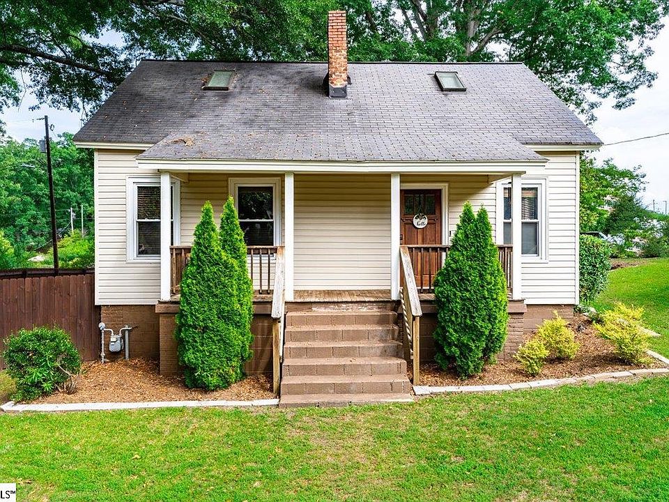 28 Wallace St, Greenville, SC 29605 Zillow