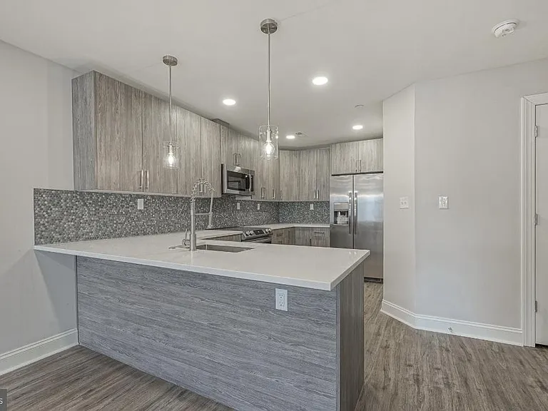 1702 N Gratz St #2 — Photo 5