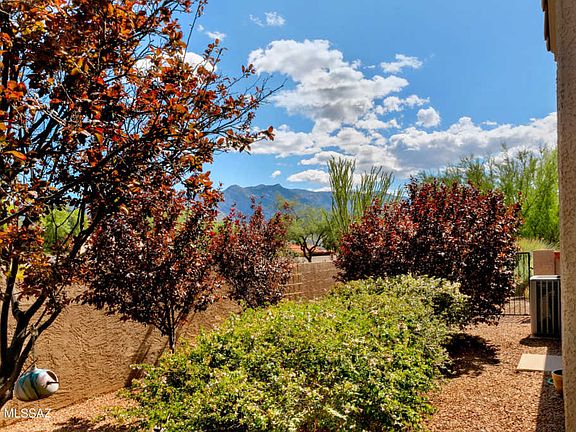 2nd image of 64260 E Echo Canyon Ct