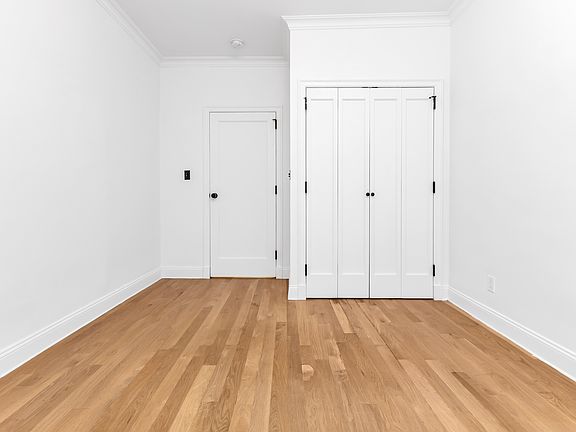 4th image of 222 Pacific St #4A