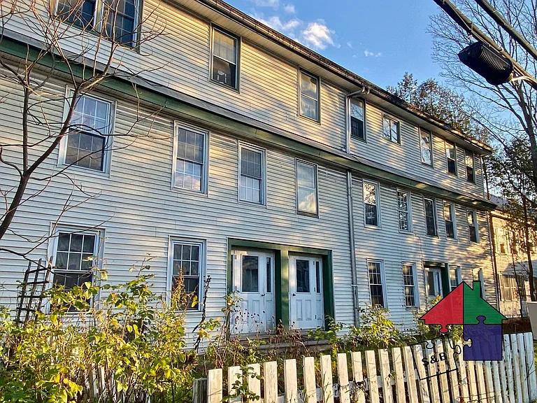 249 Elm St — Photo 10