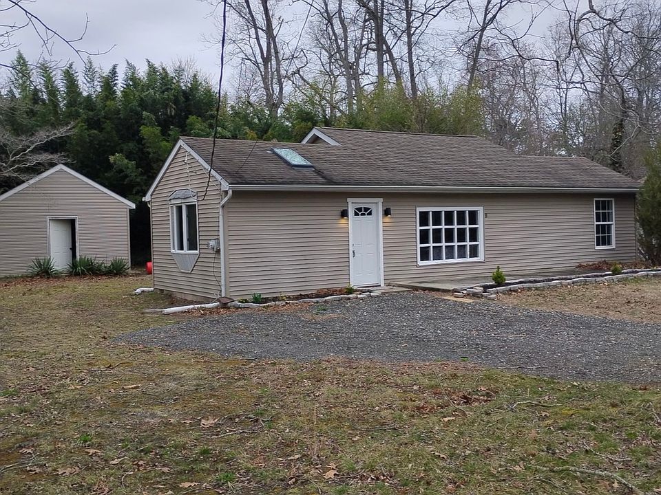 1st image of 131 Beaver Dr