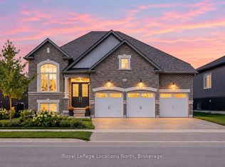 298 Ramblewood Dr, Wasaga Beach, ON L9Z0C4