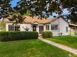 211 S Granite Street, Omak, WA 98841