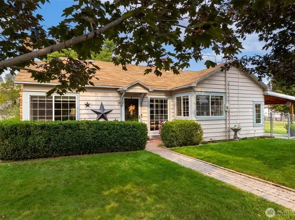 211 S Granite Street, Omak, WA 98841