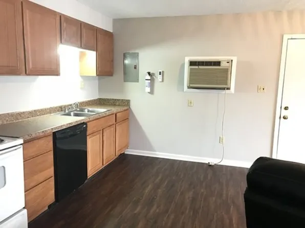 210 Marion St, 210 Marion St APT 4, Clarksville, TN 37040