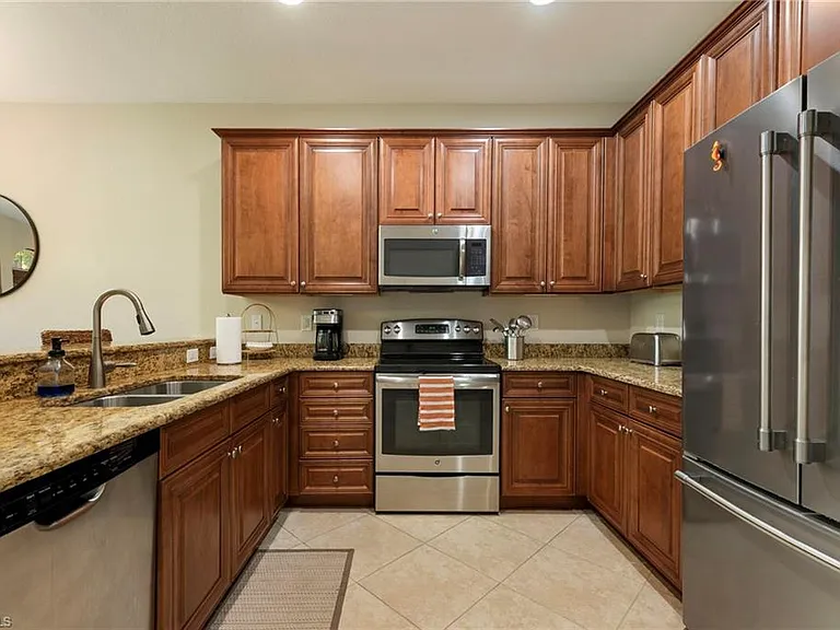 9066 Albion Ln N #5106 — Photo 9