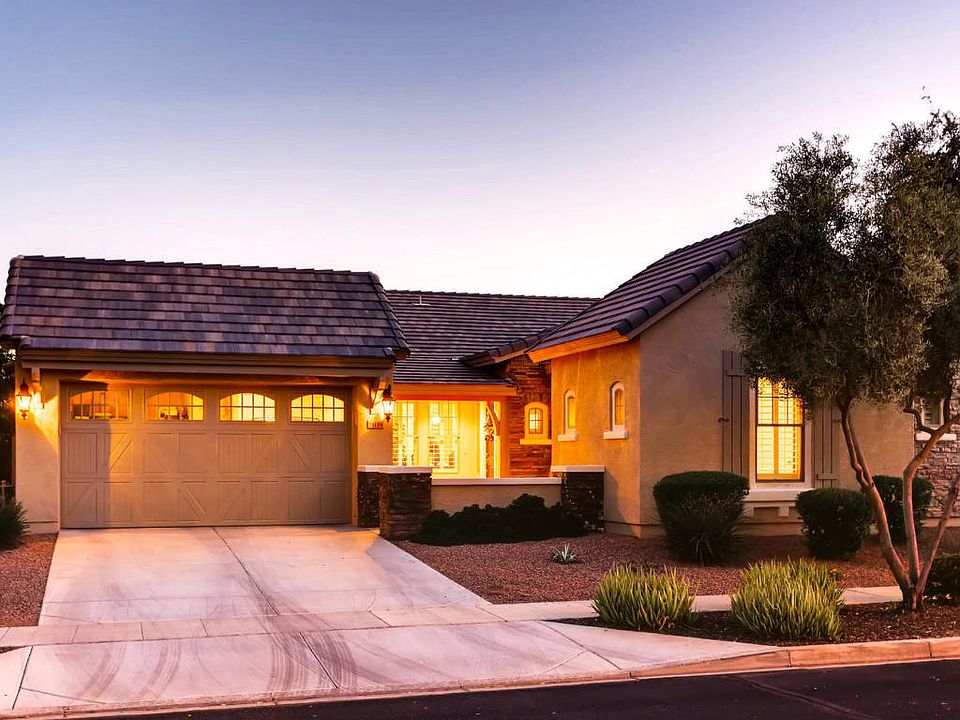 1st image of 15139 W Dahlia Dr