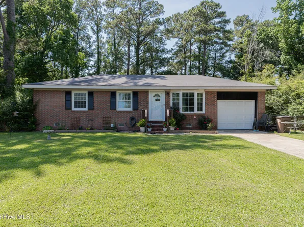 35 Victoria Road, Jacksonville, NC 28546