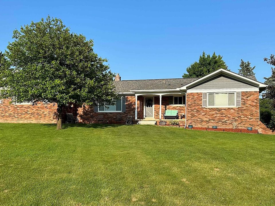 1st image of 68580 Meadowood Dr