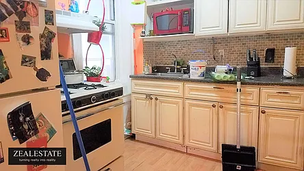 Rented by ZealEstate Group Inc