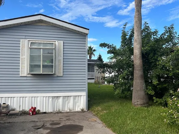 520 W Clam Cir, Port Isabel, TX 78578