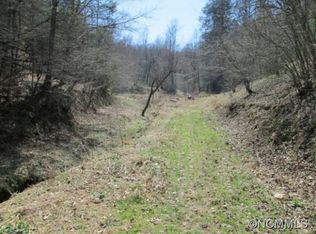 931 Revere Rd, Marshall, NC 28753