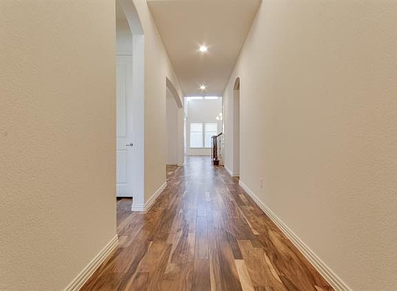 2nd image of 10909 Irene Dr
