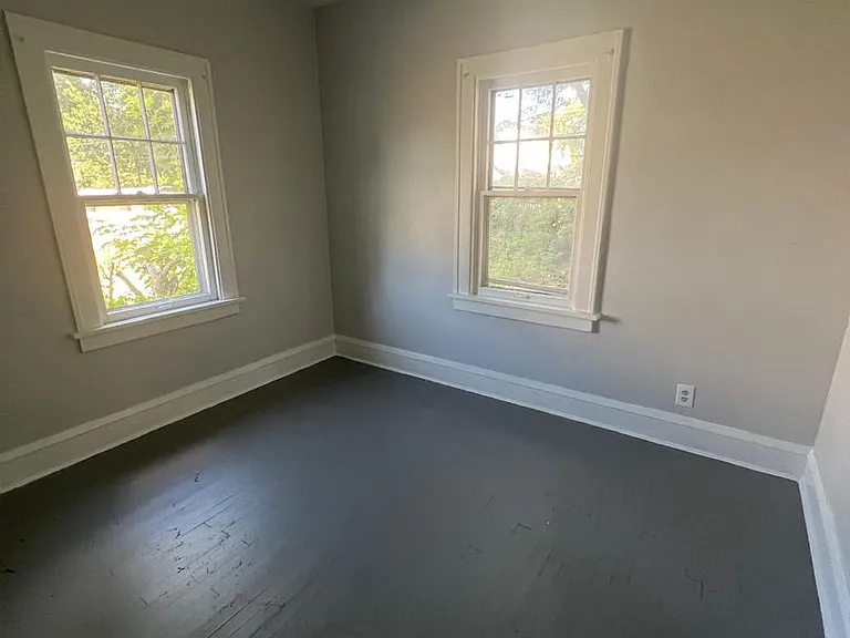 1639 Avalon Rd — Photo 24