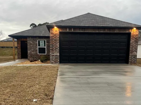 13048 River Creek Ln, Hensley, AR 72065