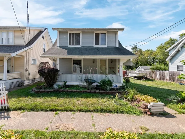 2346 Indiana Way NE, Canton, OH 44705