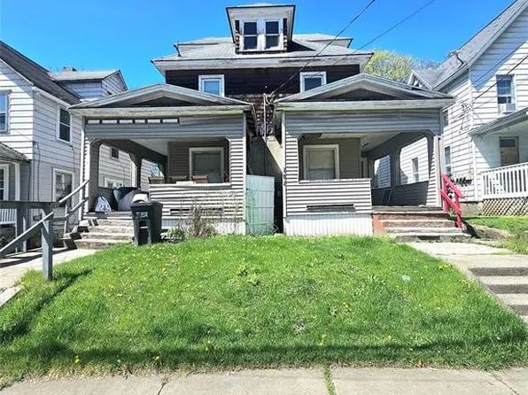 202 Baldwin St, Johnson City, NY 13790