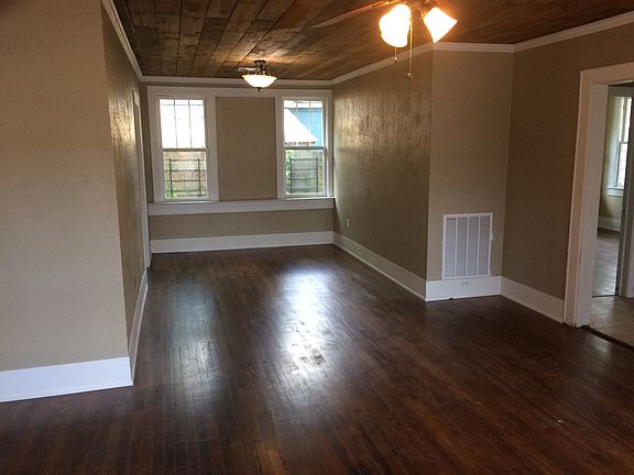 dining/living room