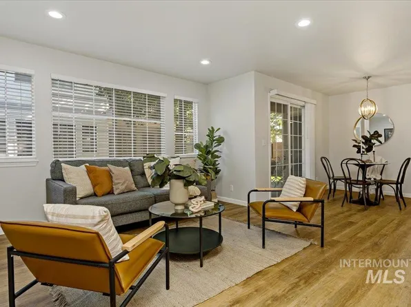 2290 S Challenger Ln APT 101, Boise, ID 83705