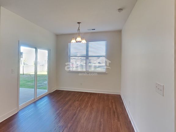 5th image of 4301 Spregan Way