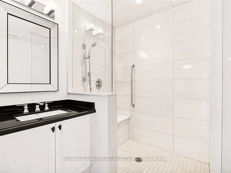 1670 Medad Springs Ct — Photo 12