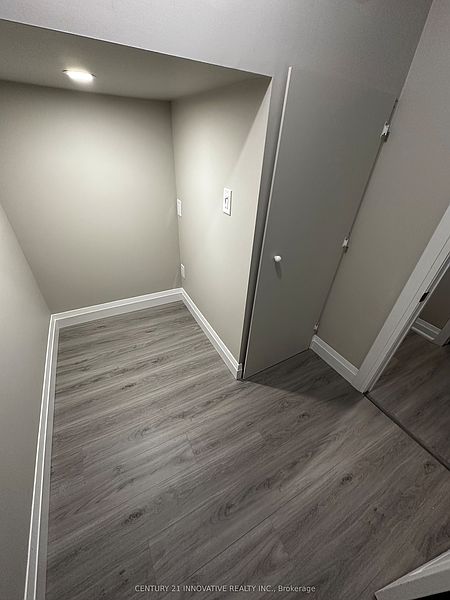 Oakville Townhouse for rent - 2 Bedrooms — photo 7