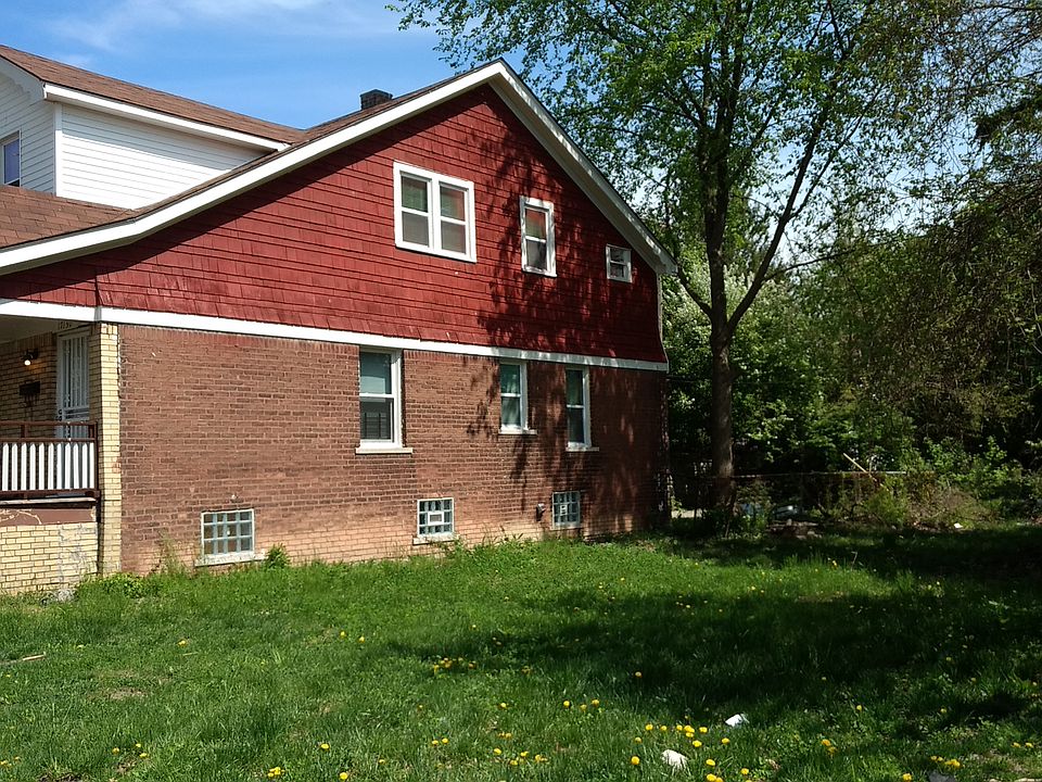 2nd image of 17130 Waveney St
