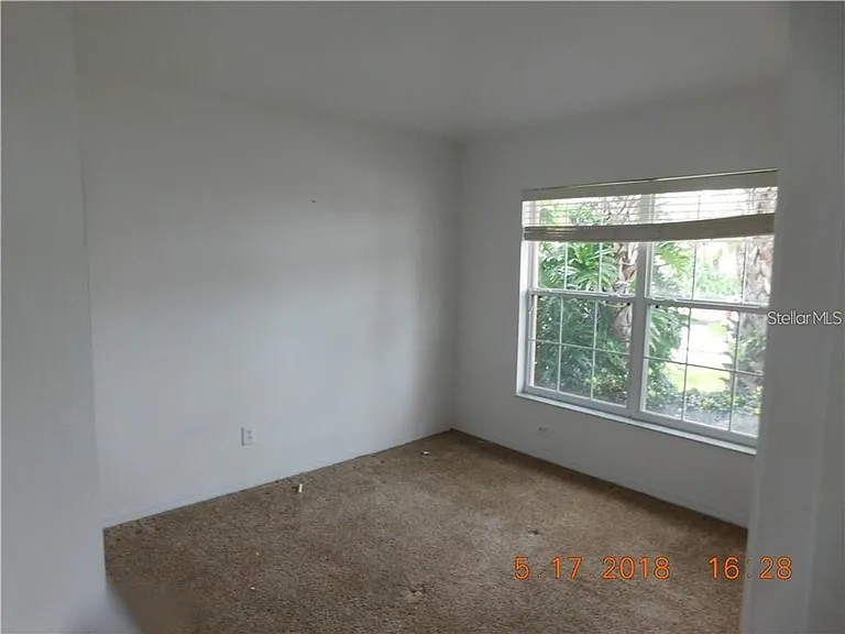 806 Solana Cir — Photo 8