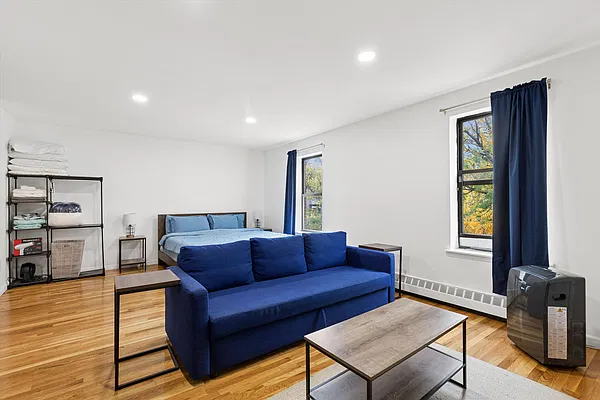 Bedroom, photo 5
