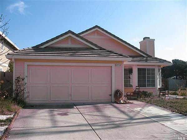1st image of 271 Foulkstone Way